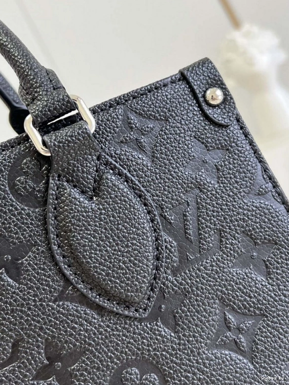 LOUIS VUITTON PM ONTHEGO 0805